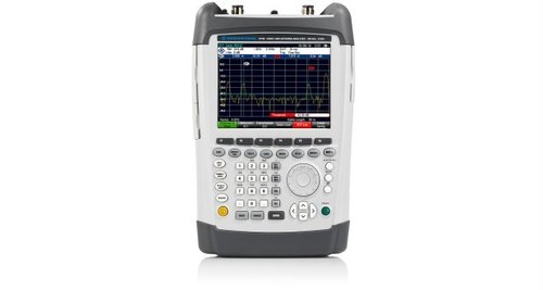 R&S® ZVH8 - Handheld cable and antenna analyzer,100kHz to 8GHz